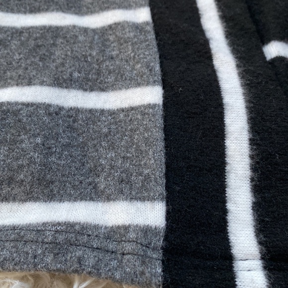 πHPπ Hailey & Co Striped Long Duster Cardigan π Black Gray & White - Picture 13 of 15